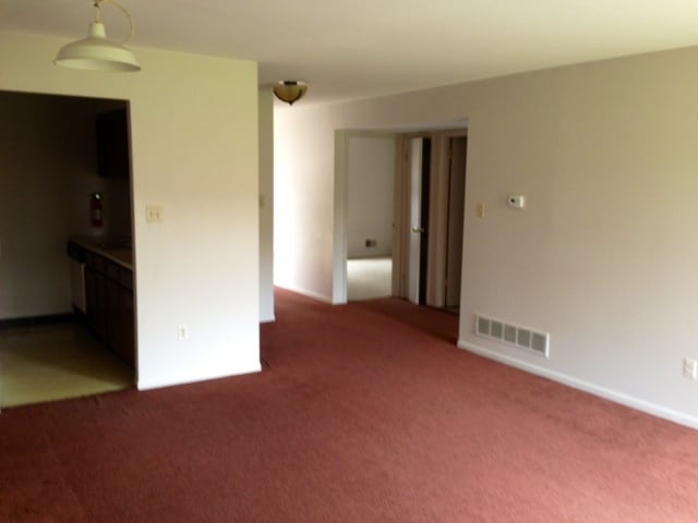 bedroom - 6 Pell St