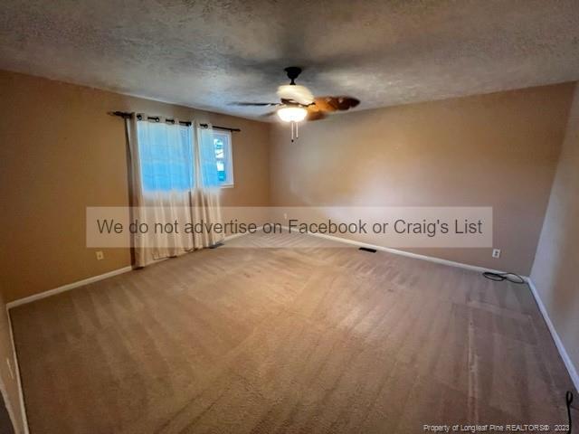 Foto del edificio - 2933 Skycrest Dr