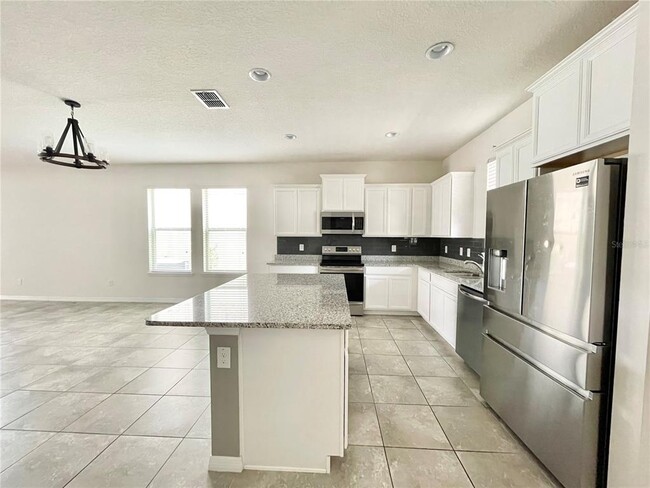 Building Photo - 16096 Bayou Crest Dr