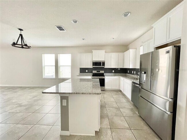 Foto del edificio - 16096 Bayou Crest Dr