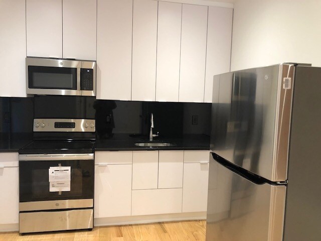 Foto del edificio - 520 W 136th St