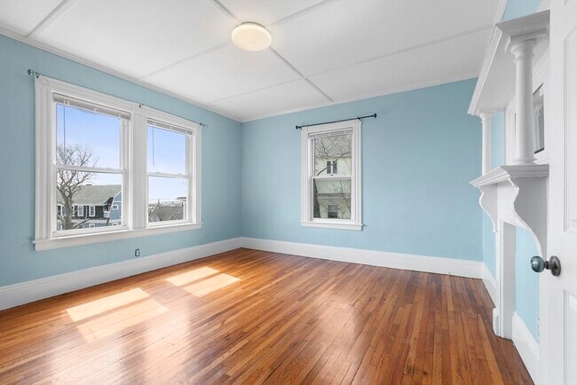 Building Photo - 126-128 Beacon Hill Ave