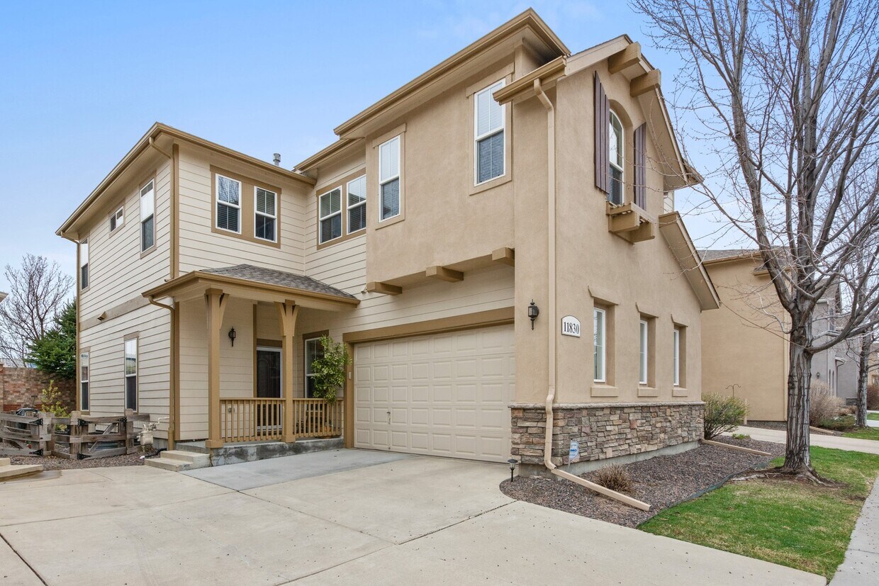 Primary Photo - Spacious Townhome in Cherry Creek School D...