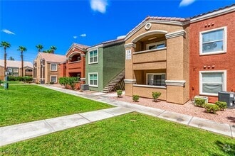 Building Photo - 8101 W Flamingo Rd