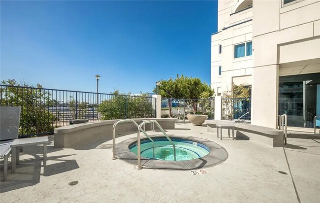 Foto del edificio - 525 E Seaside Way