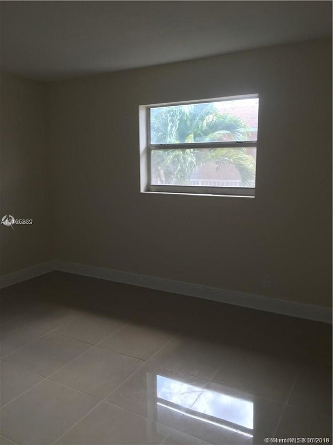 Foto del edificio - 1516 SW 5th Pl