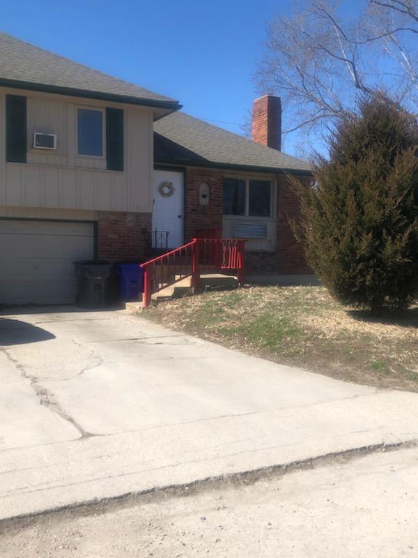 Primary Photo - 1312 E Ridgeway Dr