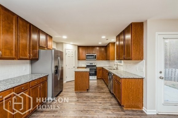 Building Photo - 901 Steelhorse Dr