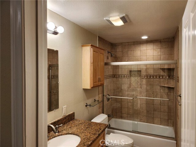 Building Photo - 8127 Marina Pacifica Dr N