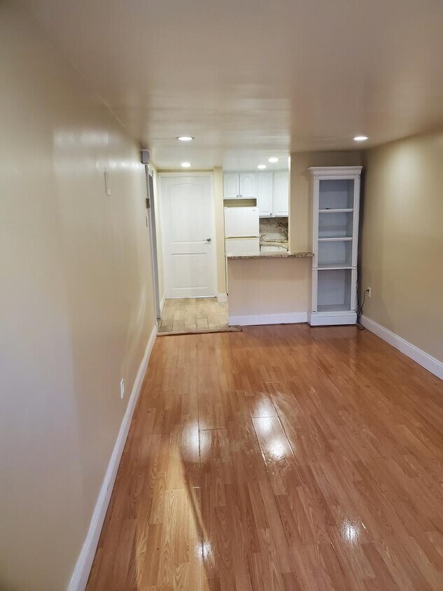Foto principal - 206 31st St