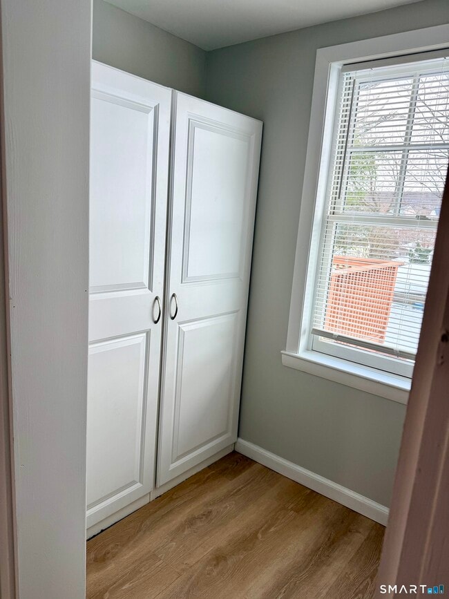 Foto del edificio - 40 Bassett St