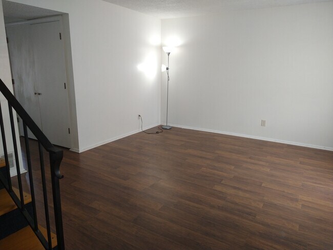 Living room area - 2406 Alabama St