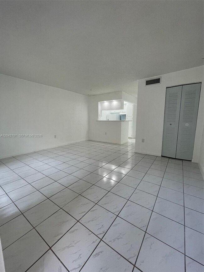 Building Photo - 10832 SW 88th St