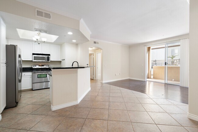 Foto del edificio - 9263 Regents Rd
