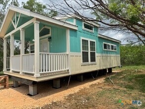 Building Photo - 115 Hollow Pass Ln