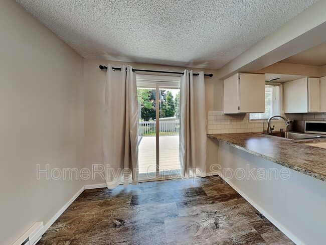 Foto del edificio - 2713 N Whipple Ct