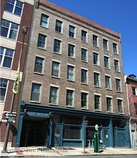 Foto del edificio - 136 N 2nd St