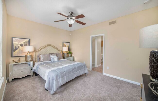 Foto del edificio - MAA Pinnacle