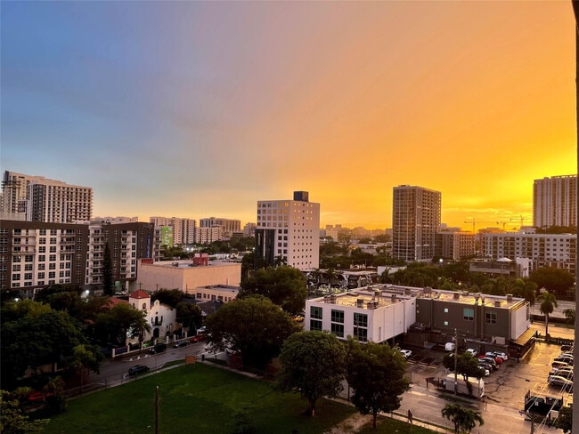 Foto del edificio - 444 N E St