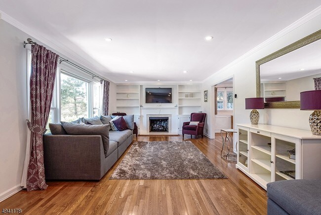 Building Photo - 241 Ashland Rd