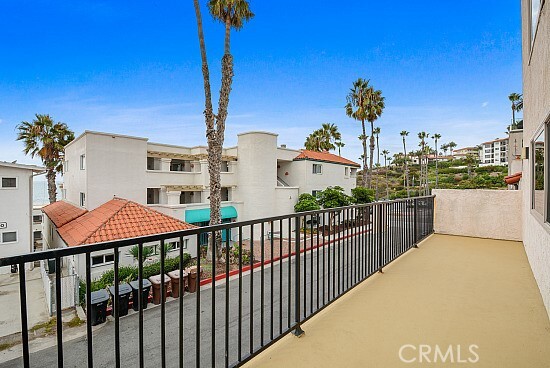 Building Photo - 105 Camino San Clemente