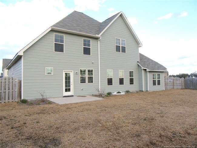 Building Photo - 512 Rossendale Dr