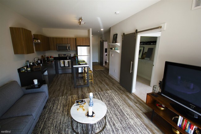 Foto del edificio - 3423 Woodward Ave