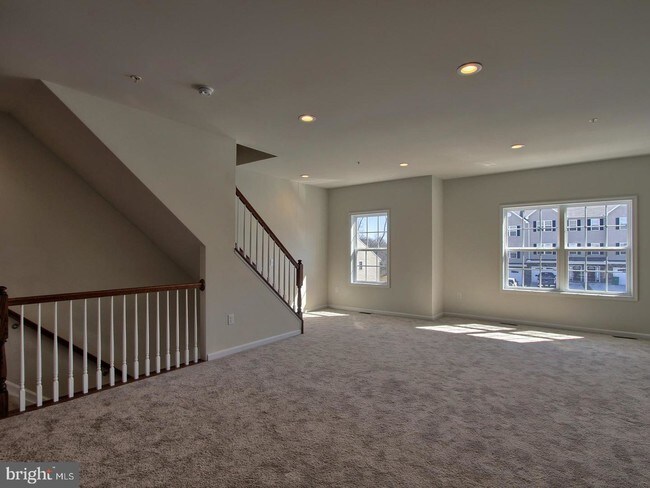 Building Photo - 2780 Monticello Ln