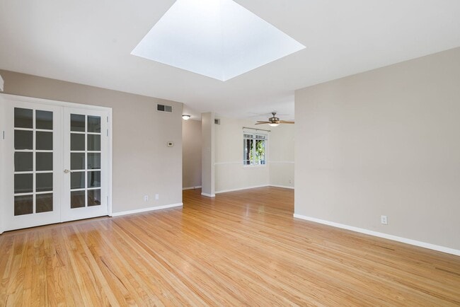 Building Photo - Sunnyvale West House FOR RENT - $4,500/mo