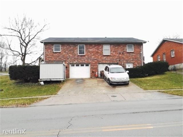 Building Photo - 3 br, 2 bath Townhome - 1262 Centre Parkway