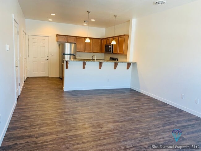 Building Photo - 11213 W Gabrielle Dr