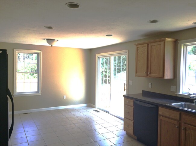 Kitchen slider to back deck - 9 Mill St