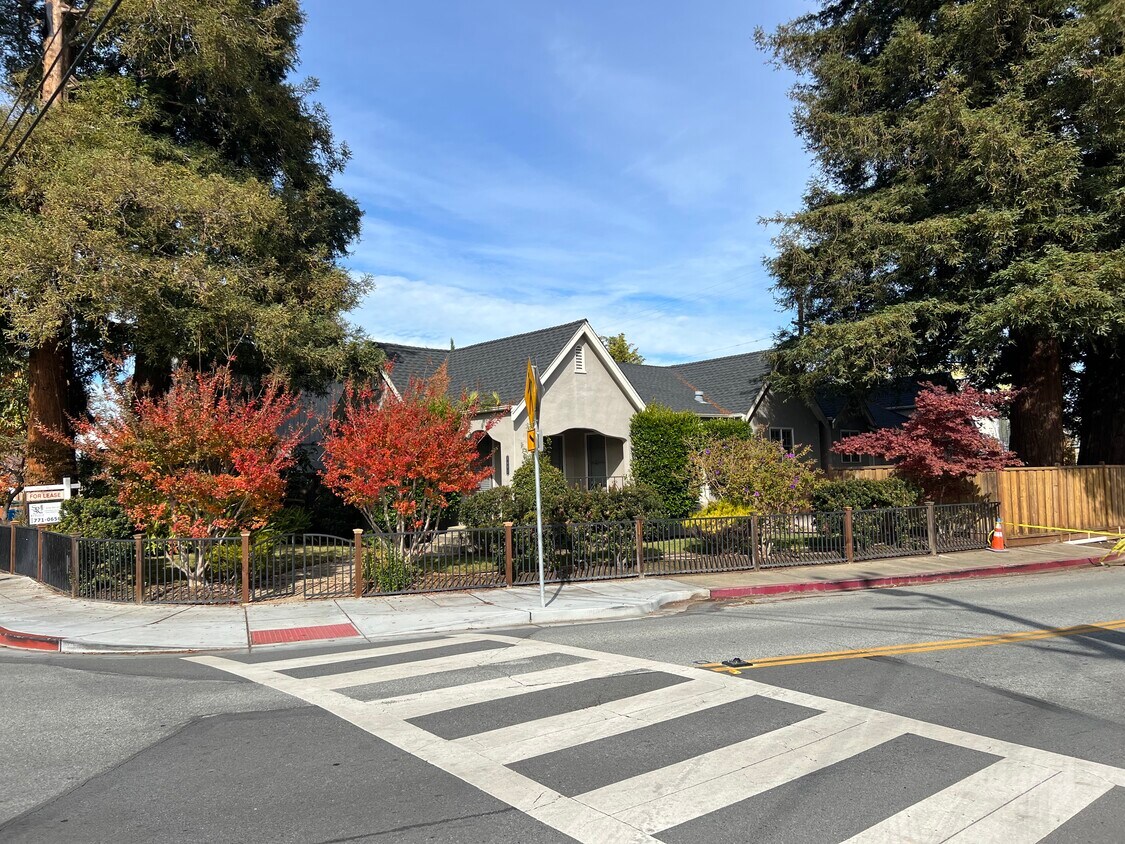 Foto principal - 1693 Walnut St