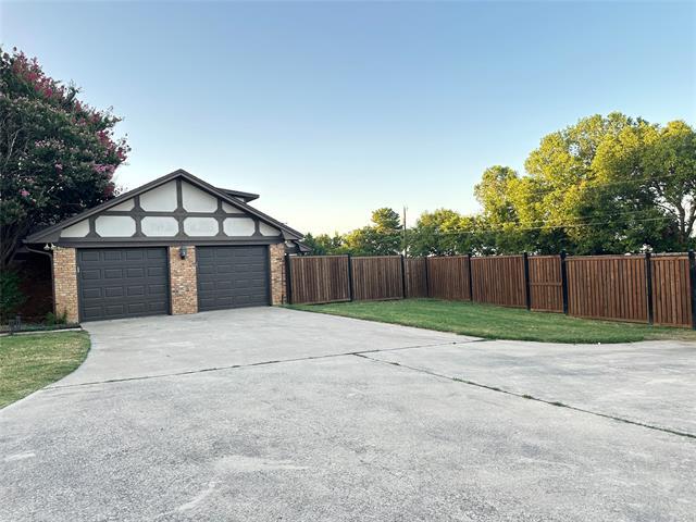 Foto del edificio - 205 Westwood Dr