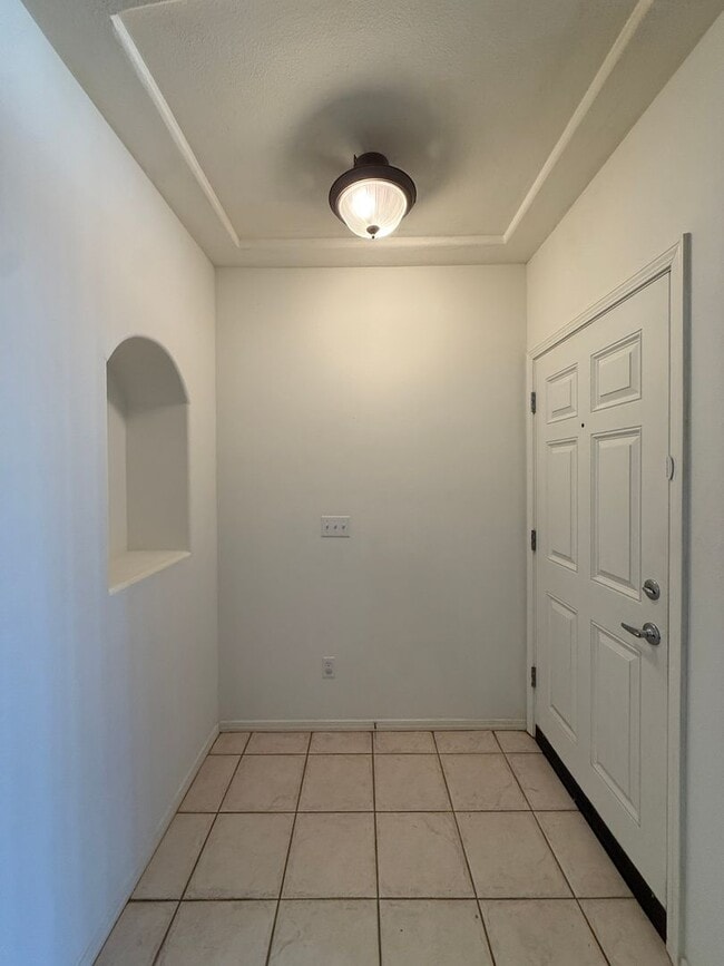 Foto del edificio - Centrally Located Downstairs Condo in the Oak Creek Villas