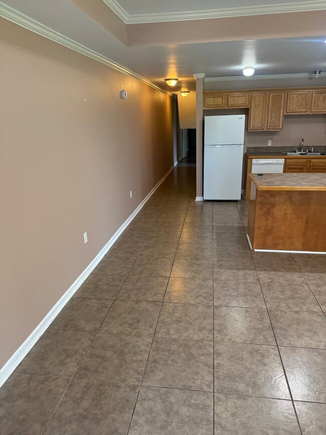 Foto del edificio - 505 N Holly St