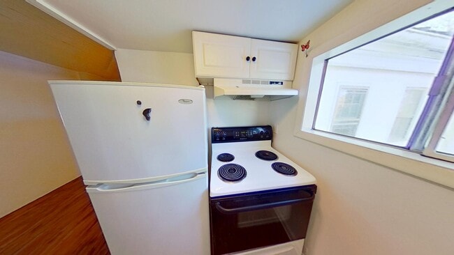 Building Photo - 29 Chester St