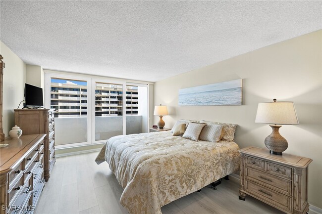 Foto del edificio - 4001 Gulf Shore Blvd N