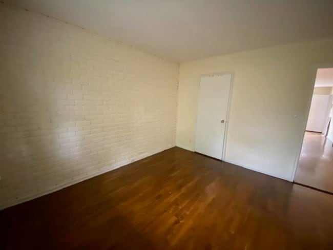 Building Photo - 115 Stonelea Pl
