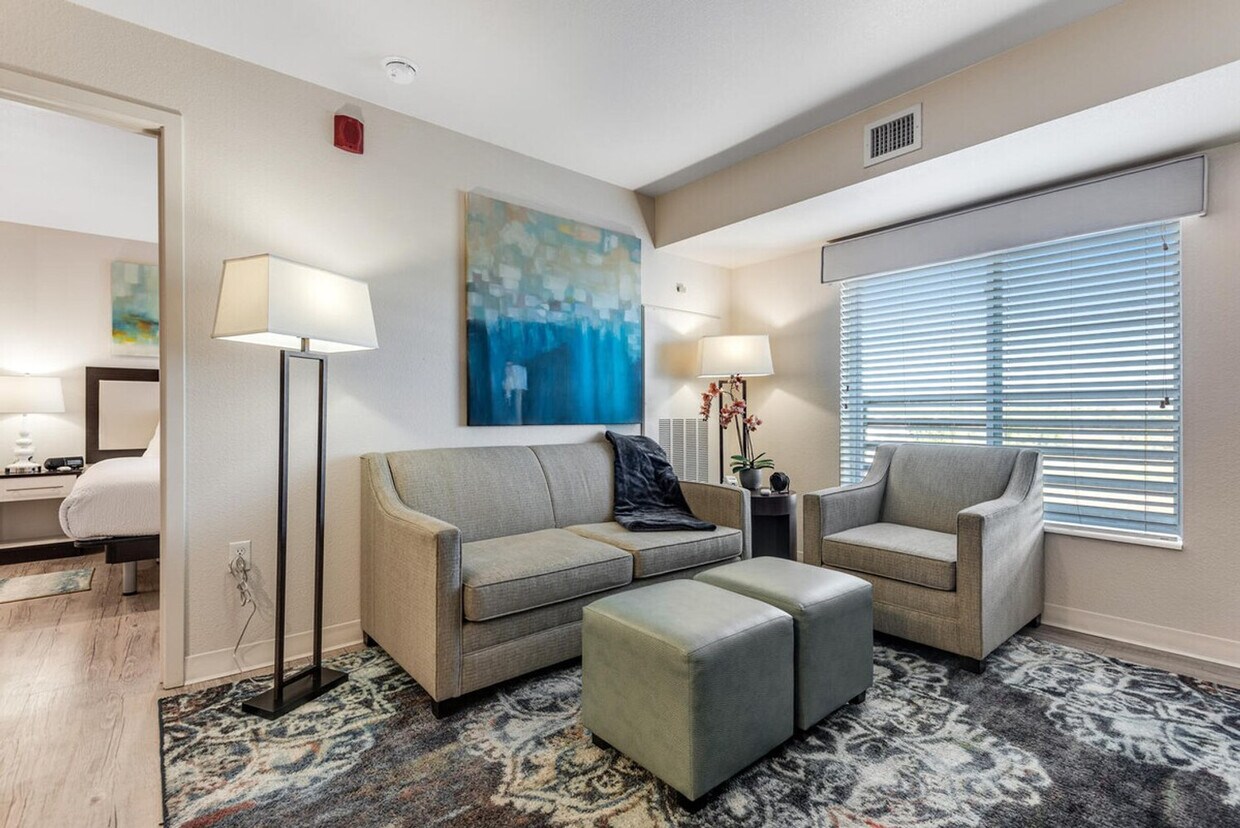 Foto principal - 11350 E Peakview Ave