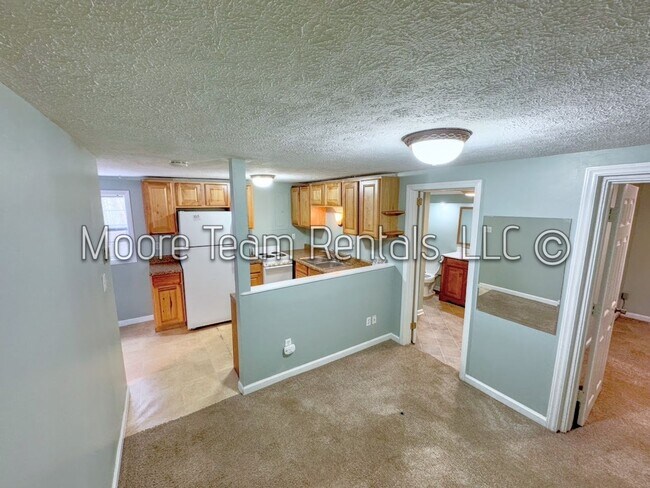 Foto del edificio - 348 Browning Ave