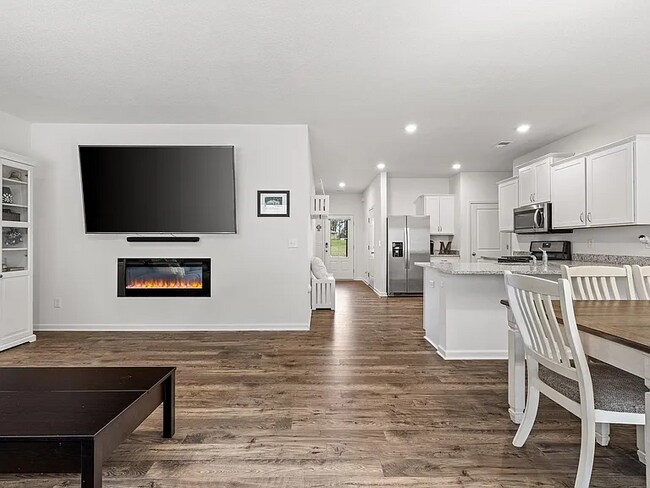 Foto del edificio - 15 Trevor Cv