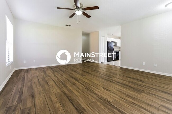 Foto del edificio - 3 Bedroom Pet-Friendly Home in PLANT CITY,...