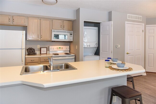 Foto del edificio - 705 Hill Park Ct