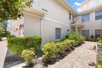 Building Photo - 8177 Saratoga Dr Building Photo - 8177 Saratoga Dr