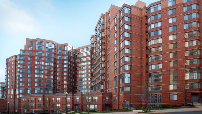 Lo mejor en Arlington Courthouse Apartments - The Prime at Arlington Courthouse