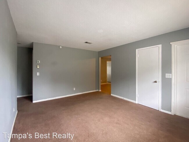 Foto del edificio - 3 br, 1 bath House - 4105 Timberlake Rd W