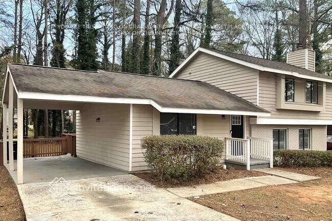 Foto del edificio - 8952 Saddlewood Dr