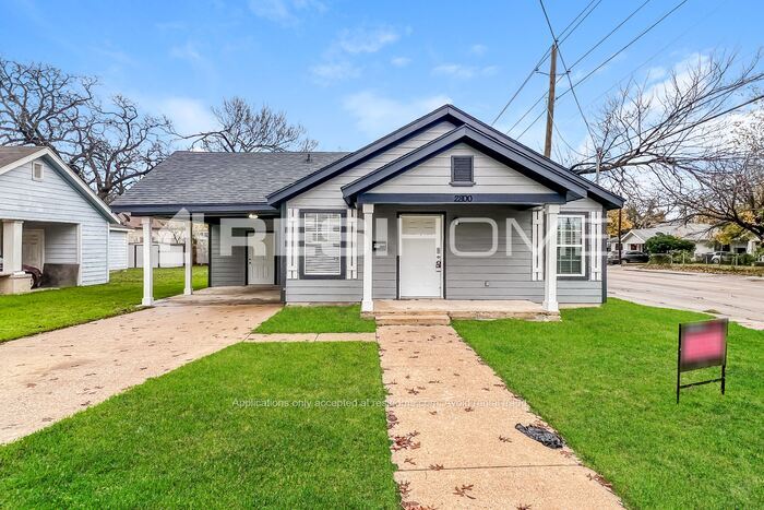 Foto principal - 2800 Burger Avenue