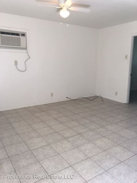 Building Photo - 401 Otis St